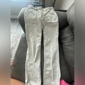 Cream opened pants
